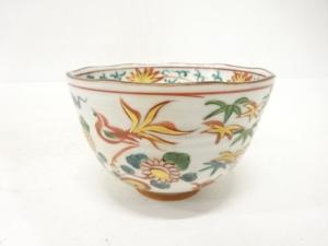 赤絵　花鳥　茶碗(保護箱付)